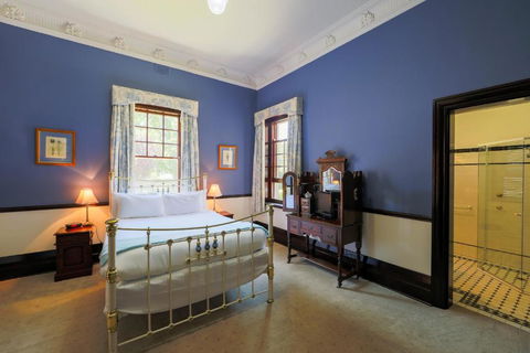 Petersons Armidale Winery And Guesthouse - Inverell Accommodation 2