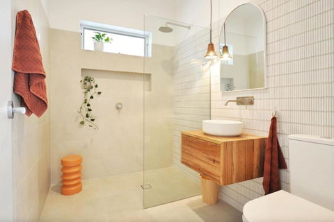 Pine At Arlos Glenelg South - Inverell Accommodation 2