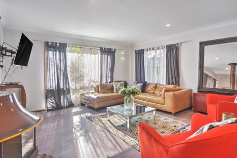 Pleasant Way River Lodge - Inverell Accommodation 3