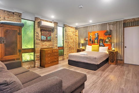 Pleasant Way River Lodge - Inverell Accommodation 2