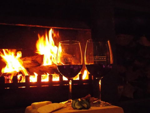 Port McCrae - Inverell Accommodation 0
