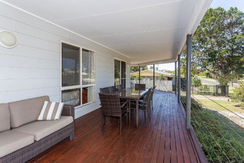 Rainbow Tides - Inverell Accommodation 0