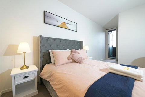Preston Spacious 2BRM Apartment Free Parking Wi-Fi - Inverell Accommodation 0