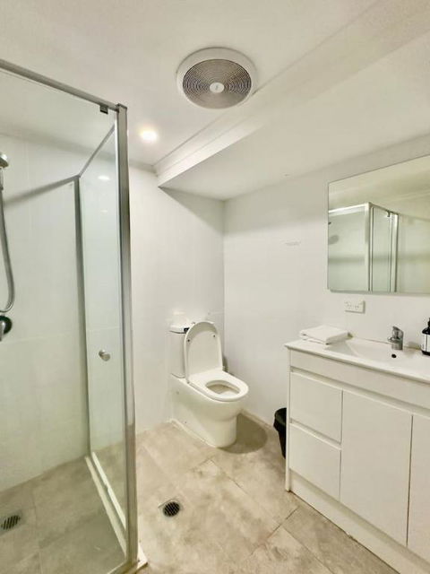 Prime 1BR Near Transport And Retail - Inverell Accommodation 3