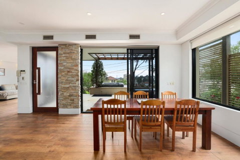 Ra Wonga - Queenscliff Beach House - Inverell Accommodation 1