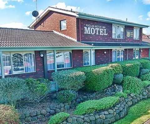 Raglan Motor Inn - Inverell Accommodation 0