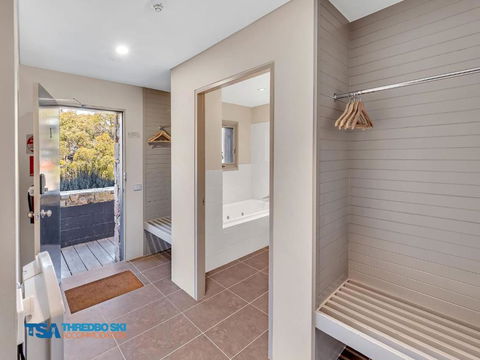 Ramshead Creek 1 - Inverell Accommodation 1