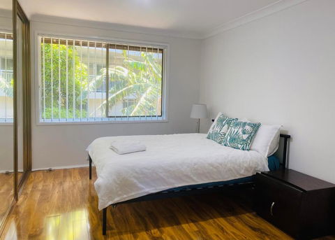 Quiet Family Townhouse In Wollongong CBD - Inverell Accommodation 3