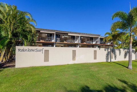 Rainbow Surf 5 - Inverell Accommodation 3