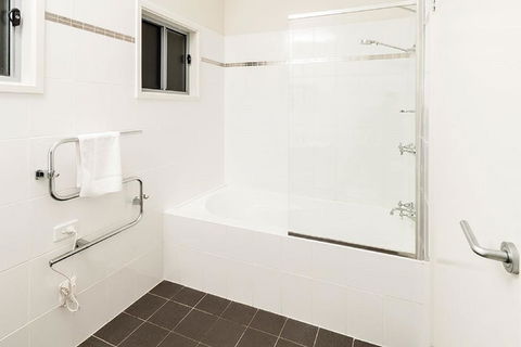 Aspect 2/8a Poly Cow Lane - Inverell Accommodation 2