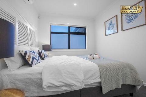 AU.JOY 3 Bed Townhouse Burwood 3 - Inverell Accommodation 3