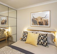 Avalanche 6 - Sophisticated style modern comfort with a central location - Inverell Accommodation