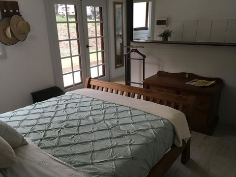 Awesome Barn Gold Coast Hinterland - Inverell Accommodation 1