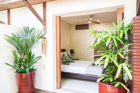 Bali Beach Villa - Port Douglas - Inverell Accommodation 0