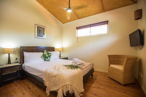 Bali Beach Villa - Port Douglas - Inverell Accommodation 3