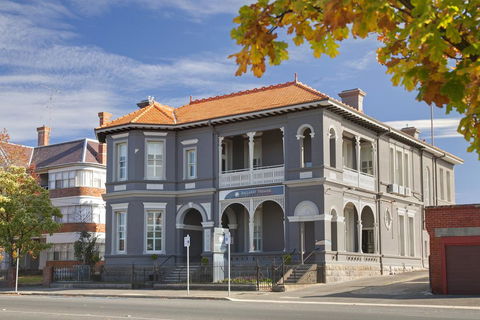 Ballarat Premier Apartments - Inverell Accommodation 1