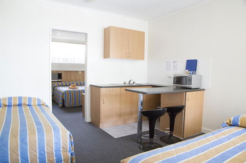 Bamboo Motor Inn - Inverell Accommodation 0