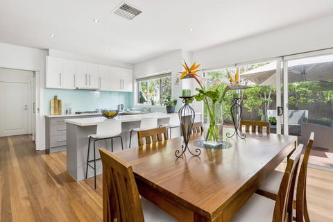 BANGALOW - MORNINGTON - Inverell Accommodation 1