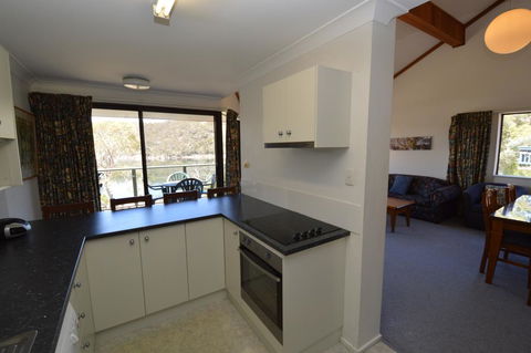 Banksia 1 - Inverell Accommodation 2