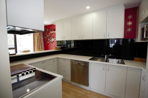 Banksia 2/35 Townsend Street - Inverell Accommodation 3
