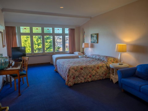 Battery Point Manor - Inverell Accommodation 2