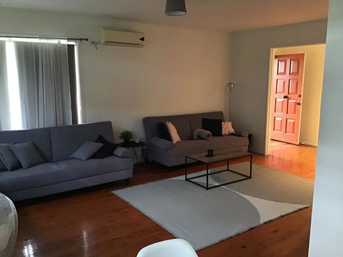 Baulkham Hill House - Inverell Accommodation 0