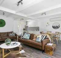 Beach Break on Hardy - walk to foreshore - Inverell Accommodation