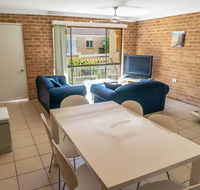 Beach Chalet 3 - Inverell Accommodation