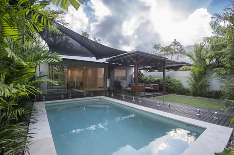Beach Condominium - Inverell Accommodation 2