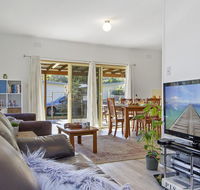Beach Escape  Currarong - basic family accommodation - Inverell Accommodation