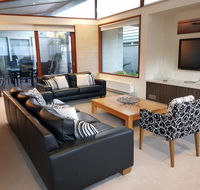 Beach Haven - Inverell Accommodation