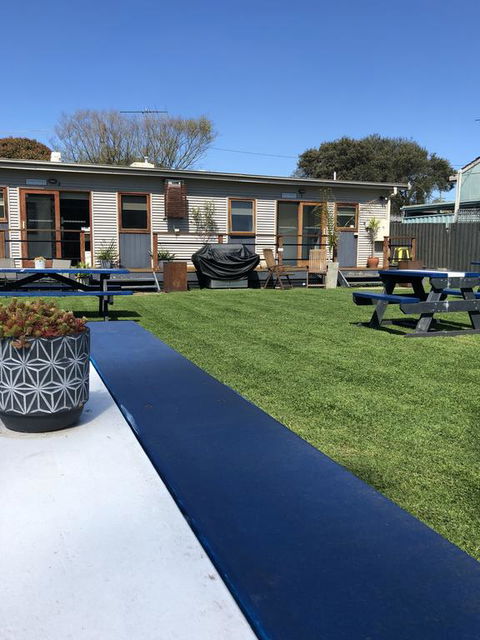 Beach Holiday Apartments - Inverell Accommodation 1