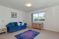 Book Cowes Accommodation Vacations Inverell Accommodation Inverell Accommodation