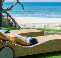 Beachfront Vila Gold Coast - Inverell Accommodation