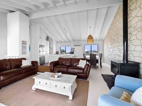 Relaxing Getaway Beachfront Access Multi Family Pets Mandurah - Inverell Accommodation 0