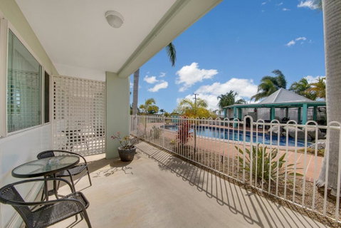 Reef Adventureland Motor Inn - Inverell Accommodation 1