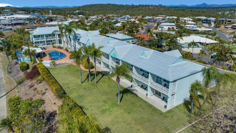 Reef Adventureland Motor Inn - Inverell Accommodation 0