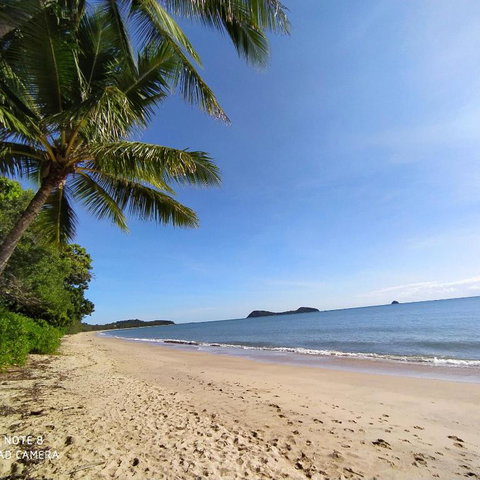 REEF RETREAT APARTMENTS PALM COVE Unit 28 - Inverell Accommodation 1