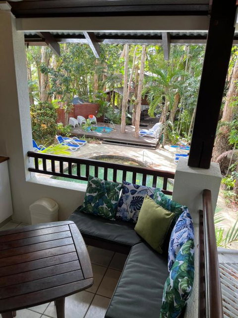 REEF RETREAT APARTMENTS PALM COVE Unit 28 - Inverell Accommodation 3