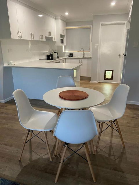 Relax On Ross - Inverell Accommodation 0