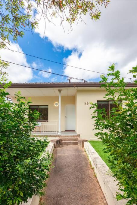 Renovated Vocation Home In Concord - Inverell Accommodation 2