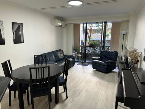 Resort Style 2BR Apt In Pyrmont Next To Darling Harbour - Inverell Accommodation 1