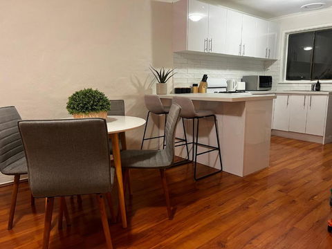 River End Unit Near Parkland - Inverell Accommodation 2