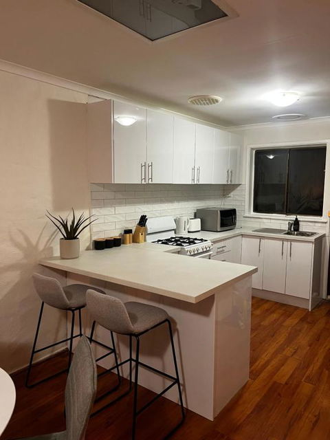River End Unit Near Parkland - Inverell Accommodation 3