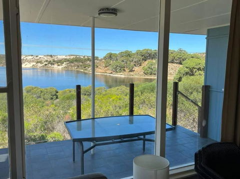 River Panorama Beach House - Inverell Accommodation 3