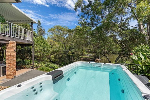 Riverfront Oasis In Elanora - Inverell Accommodation 0