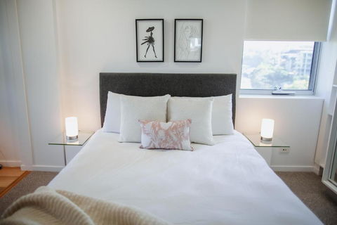 Riverfront Residences New Farm - Inverell Accommodation 3