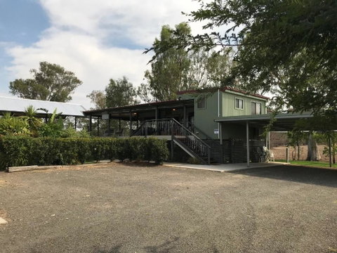 Riverside Farm Retreat - Inverell Accommodation 2