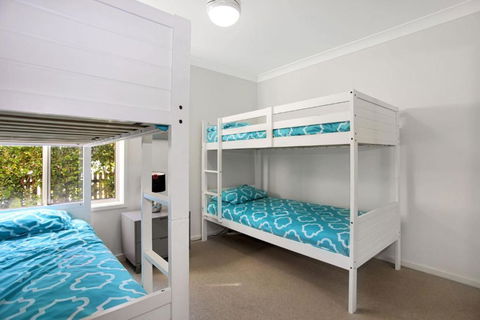 Riverside Views Hawks Nest - Inverell Accommodation 3