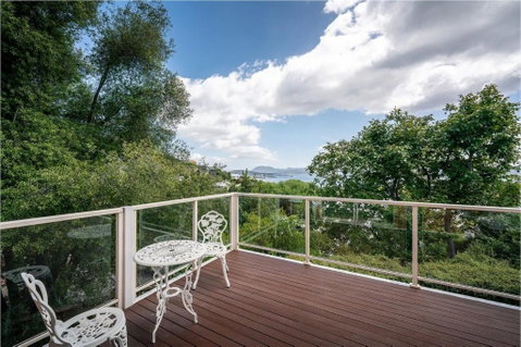 Riveting House With Incredible Water-view At SandyBay - Inverell Accommodation 1